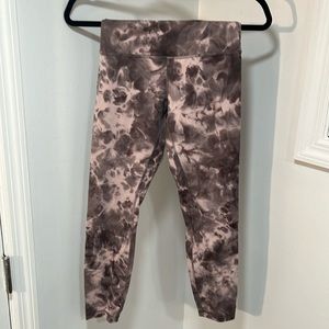 Lululemon Align Pink/Purple Stonewash print leggings